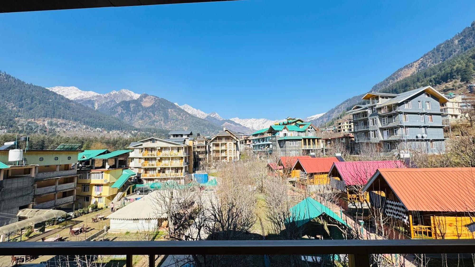 Hotel The Midnight Garden Manali Zewnętrze zdjęcie